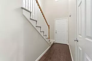 77 Barbara Ln, Hudson, NH 03051 - Photo 14