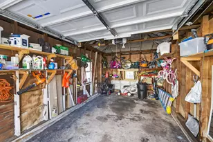 70 Dickey St, Manchester, NH 03102 - Photo 8