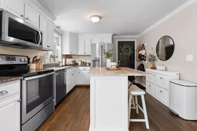 8 Snowdrop Lane, Litchfield, NH 03052 - Photo 10