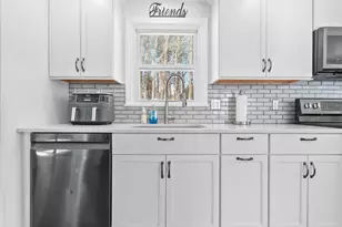 20 Wilshire Dr, Londonderry, NH 03053 - Photo 14