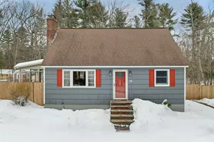 18 Ridgecrest Dr, Hudson, NH 03051 - Photo 2
