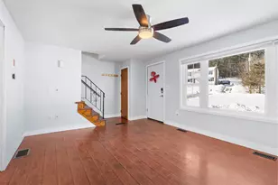 13 Sunnyside Ln, Derry, NH 03038 - Photo 10