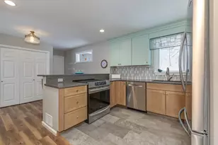 141 Chase Way, Manchester, NH 03104 - Photo 16