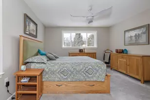 141 Chase Way, Manchester, NH 03104 - Photo 32