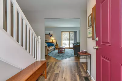 141 Chase Way, Manchester, NH 03104 - Photo 2