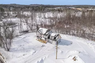 117 Merrimack St, Hooksett, NH 03106 - Photo 14