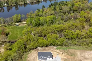 117 Merrimack St, Hooksett, NH 03106 - Photo 4