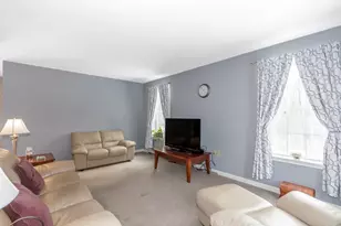 30 Fox Hollow Dr, Weare, NH 03281 - Photo 16