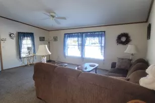 426 Friar Tuck Dr, Exeter, NH 03833 - Photo 6