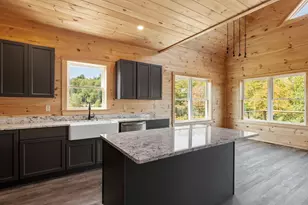 Melina&apos S Way, Thornton, NH 03285 - Photo 8