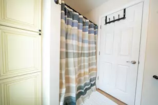 585 Bodwell Rd, Manchester, NH 03109 - Photo 18