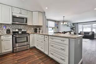 8 Franconia Dr, Merrimack, NH 03054 - Photo 6