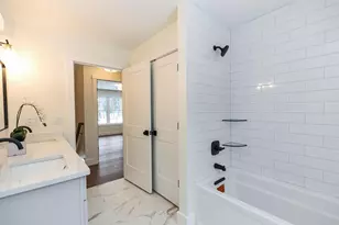 27 Beaver Ln, Bedford, NH 03110 - Photo 32