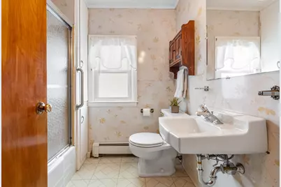 372 Orange Street, Manchester, NH 03104 - Photo 30