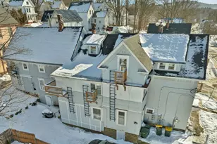 24 Baldwin St, Laconia, NH 03246 - Photo 4