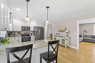 63 Hardy Rd, Londonderry, NH 03053 - Photo 12