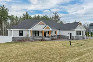 7 Lilac Ridge Rd, Windham, NH 03087 - Photo 2