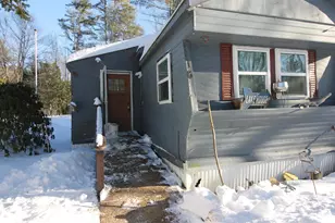 862 Mayhew Turnpike, Bridgewater, NH 03222 - Photo 2