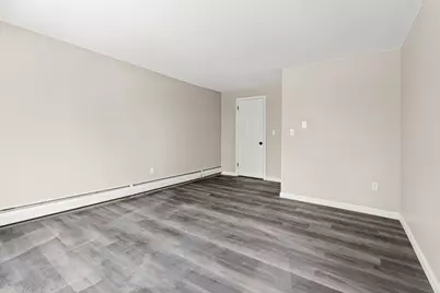 80R English Village Road #302, Manchester, NH 03102 - Photo 24