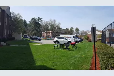 80R English Village Road #302, Manchester, NH 03102 - Photo 32