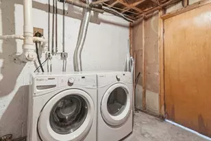 8 Rayes Dr, Hudson, NH 03051 - Photo 24