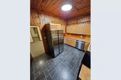 21 Railroad Street, Milton, VT 05468 - Photo 12