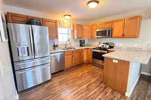 8 Cote Cir, Raymond, NH 03077 - Photo 10