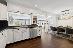 96 Woodvale Dr, Laconia, NH 03246 - Photo 10