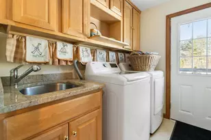 15 Martingale Rd, Amherst, NH 03031 - Photo 30