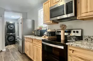 106 Pershing Ave, Berlin, NH 03570 - Photo 10