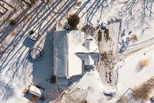 30A Ledgewood Dr, Goffstown, NH 03045 - Photo 36