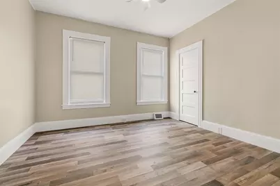 344 Maple Street, Manchester, NH 03103 - Photo 12