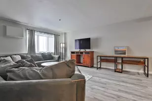 5 Tsienneto Rd, Derry, NH 03038 - Photo 10