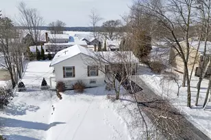 166 Holman St, Laconia, NH 03246 - Photo 34