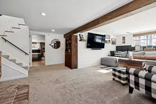 166 Holman St, Laconia, NH 03246 - Photo 26