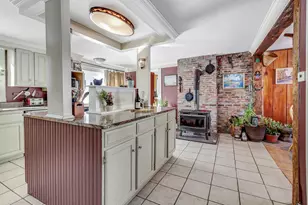 1607 Massey Rd, Springfield, VT 05156 - Photo 12