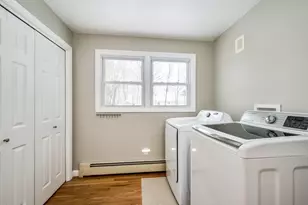 139 Michigan Ave, Manchester, NH 03104 - Photo 18