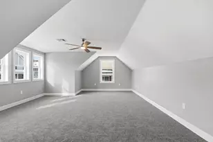 35 Eisenhower Dr, Rochester, NH 03867 - Photo 16