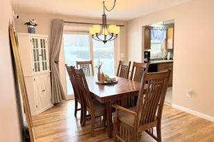 15 Dover St, Nashua, NH 03063 - Photo 12