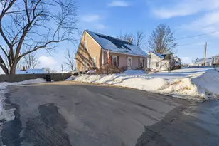 7 Oak St, Allenstown, NH 03275 - Photo 32