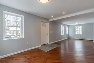 33 Linden St, Rochester, NH 03867 - Photo 8