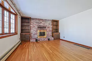 141 Donahue Dr, Manchester, NH 03103 - Photo 4