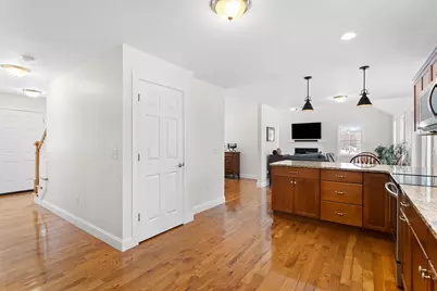 9 Maple Avenue, Goffstown, NH 03045 - Photo 12