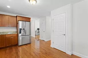 9 Maple Ave, Goffstown, NH 03045 - Photo 18