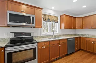 9 Maple Ave, Goffstown, NH 03045 - Photo 14