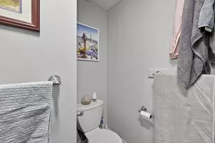 501 Manchester St, Manchester, NH 03103 - Photo 14