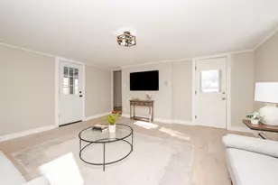 47 Chamberlain St, Rochester, NH 03867 - Photo 14