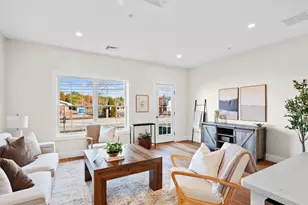 15 Suffolk Dr, Concord, NH 03303 - Photo 2