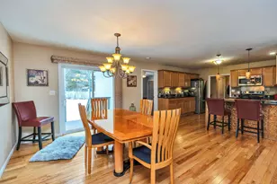 57 Baldwin St, Nashua, NH 03064 - Photo 8