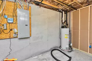 57 Baldwin St, Nashua, NH 03064 - Photo 32